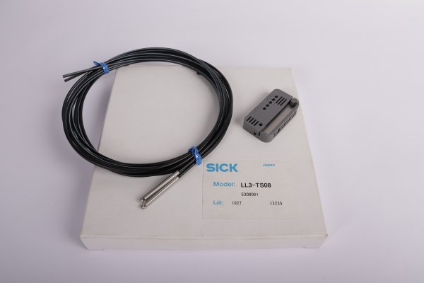 SICK Lichtleiter LL3-TS08 5308061 #new open box