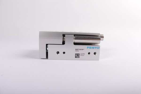 FESTO Mini-Schlitten DGST-16-30-* MD02 3S7PPC7H5S7 #new w/o box