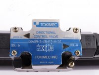 TOKIMEC Directional Control Valve DG4SM-3-2N-P7-H-52 #used