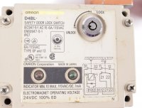 OMRON Safety Door Lock Switch D4BL IEC947-5-1 AC-15 6A/115VAC #used