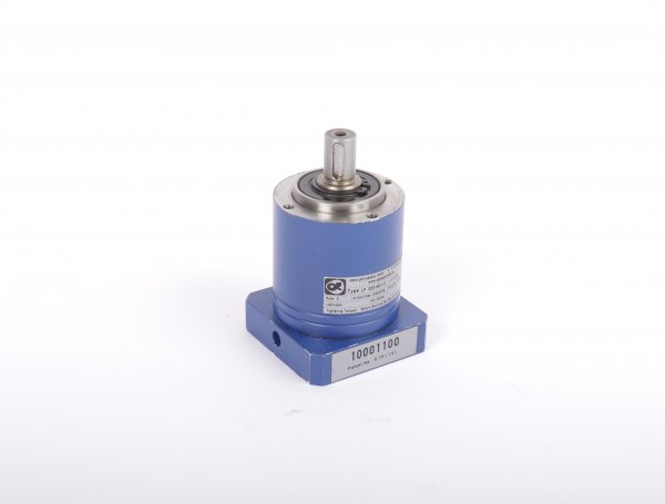Alpha Getriebe LP 050-M01-5-111-000 Ratio= 5 mit Sockel 10001100 #used