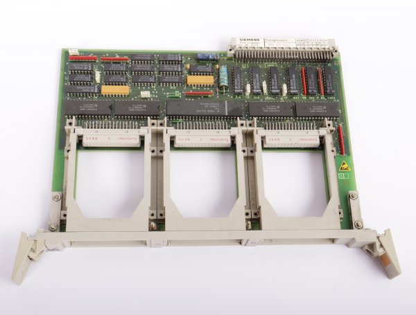 Siemens SINUMERIK 810/820/850 Speichergrundbaugruppe 6FX1120-7BB01 #used
