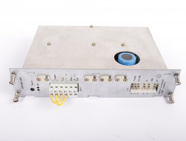 Siemens SINUMERIK 800 STROMVERSORGUNG 230 V/5 V, 15A 6EW1861-3BA #used