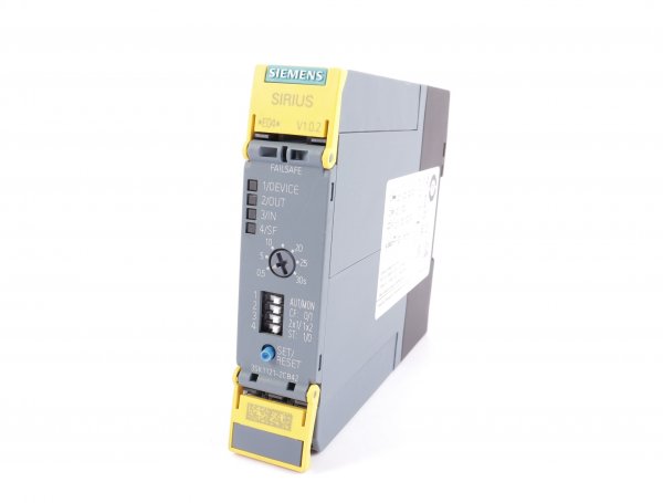 Siemens SIRIUS Sicherheitsschaltgerät 3SK1121-2CB42 #new w/o box